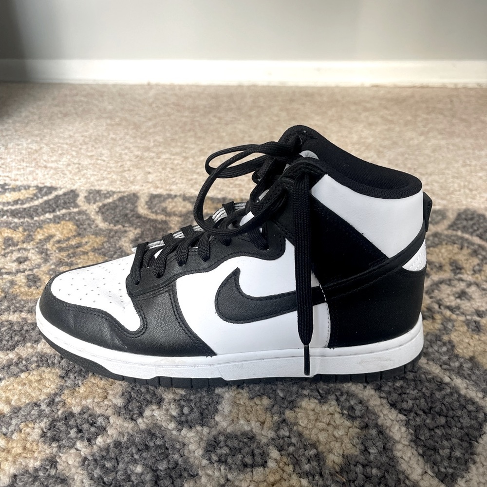 SOLD ON DEPOP Nike Dunk High Panda